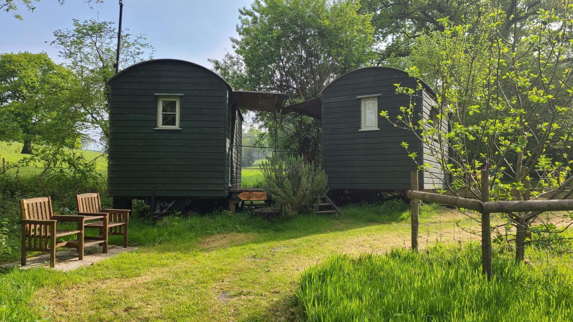Penn Bergeyn Shepherd'S Huts Exeter Exterior photo